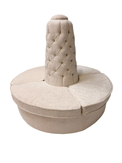 Hollywood Regency Round Banquet Settee Tufted Lobby Sofa in Bouclé, 1980s